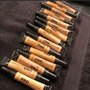 L. A. Girl HD Pro Concealers - Bundle (15)